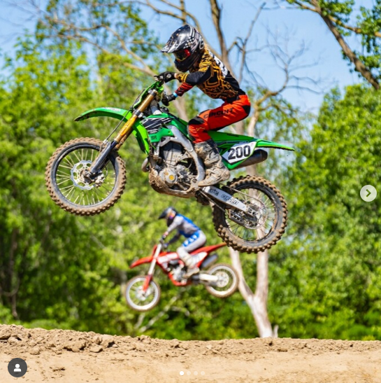 A Importância de uma Manopla de Qualidade para Trilhas, Treinos e Competições