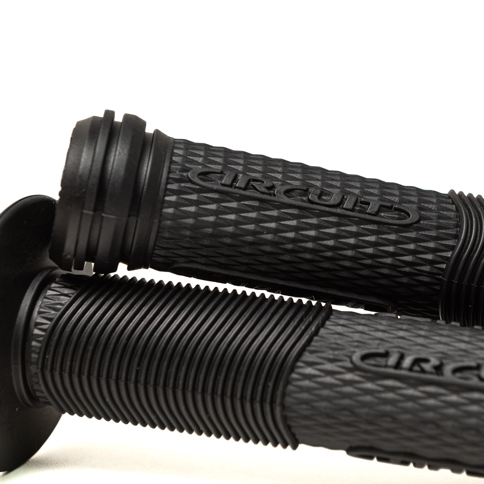Manopla Titanium Bike Com Ponteira