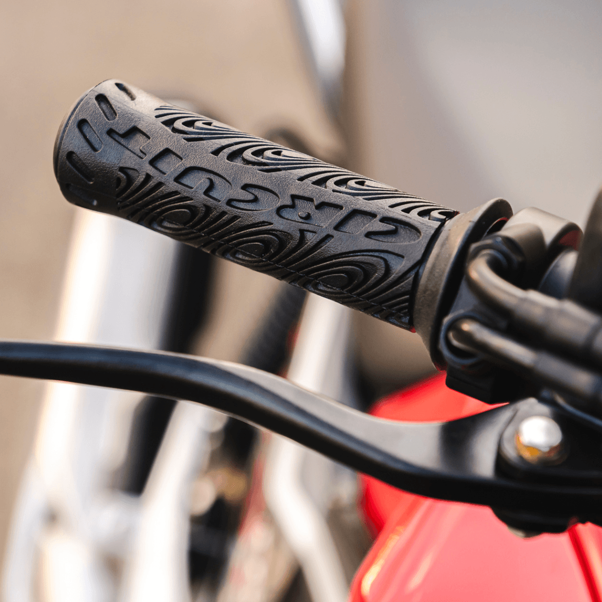 Manopla Interlagos Vazada