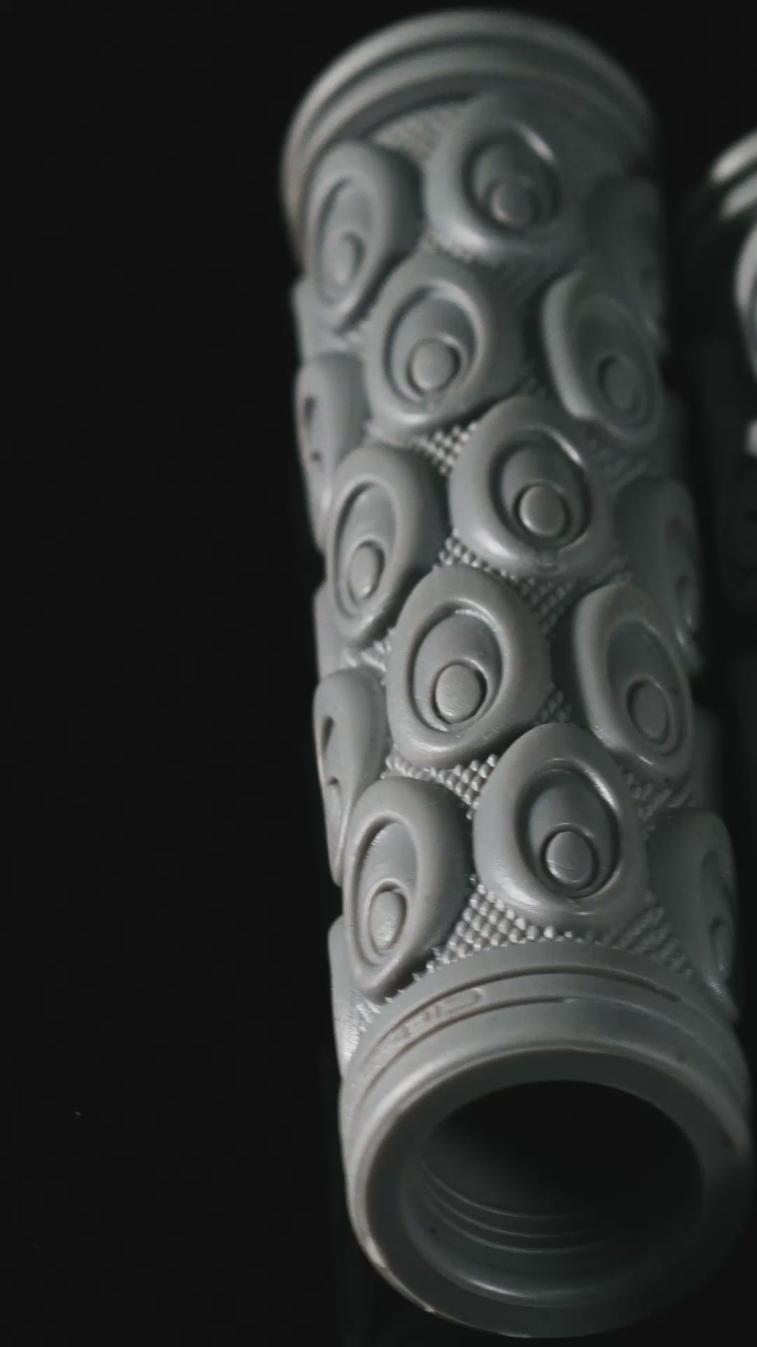 Clip da Manopla Luva Super Soft Fechada Bike Circuit Equipment detalhado varias cores